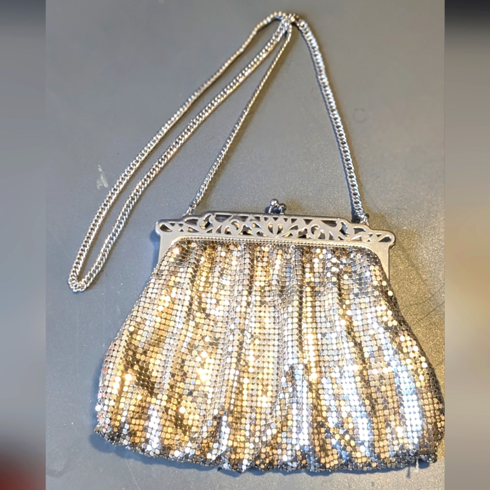 Vtg Whiting  Davis Silver Mesh Chain Mail  Evening Purse Cross Bag USA